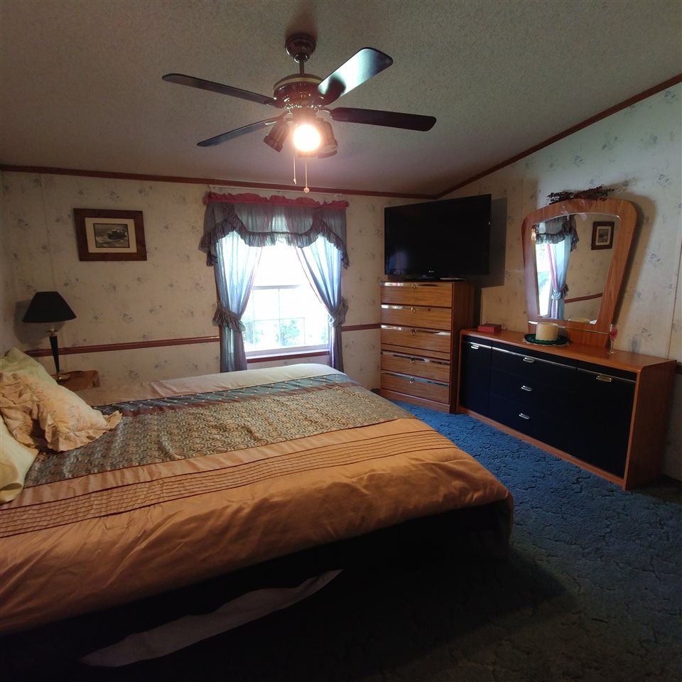 648 South Stream Road Bennington, VT 05201 - Photo 13 of 24