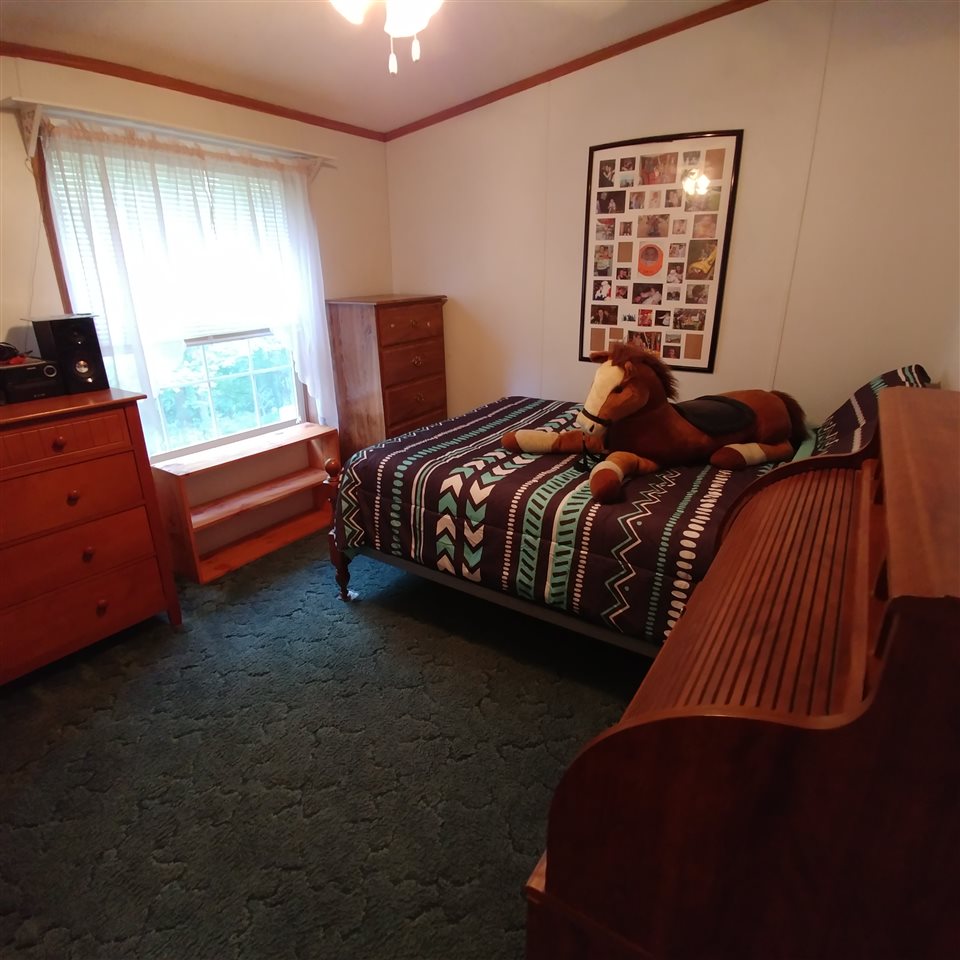 648 South Stream Road Bennington, VT 05201 - Photo 20 of 24