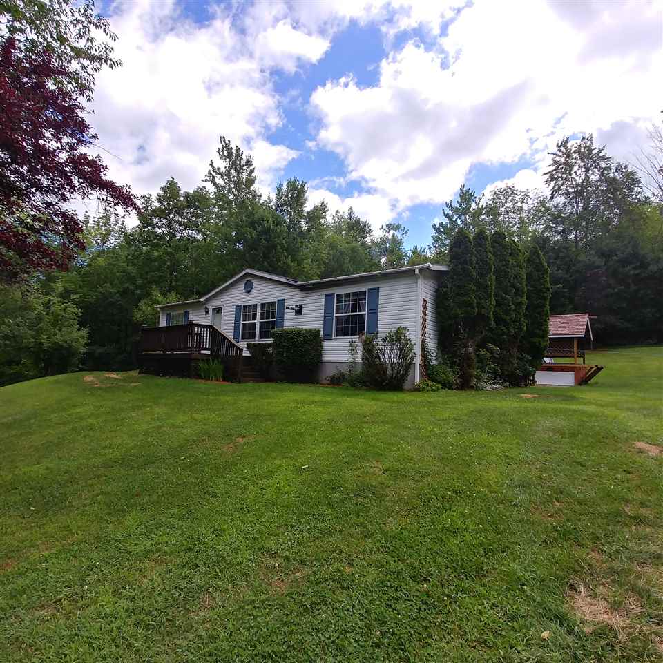648 South Stream Road Bennington, VT 05201 - Photo 3 of 24