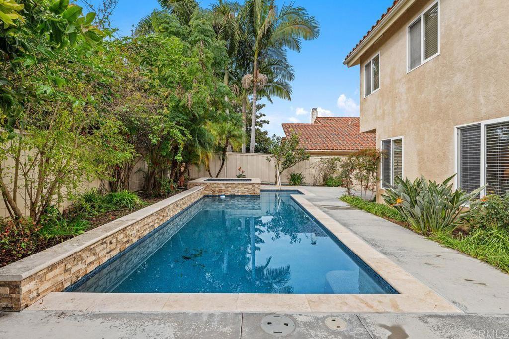 1825 Hummock Lane Encinitas, CA 92024 - Photo 19 of 37