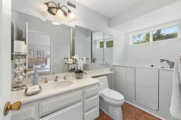 $1,799,000 | 1825 Hummock Lane, Encinitas, CA 92024