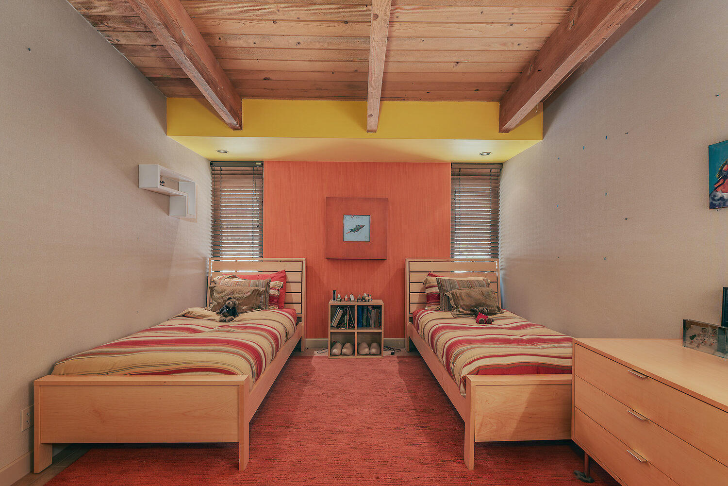 73580 Broken Arrow Trail Palm Desert, CA 92260 - Photo 34 of 40 a bedroom with bed and a window