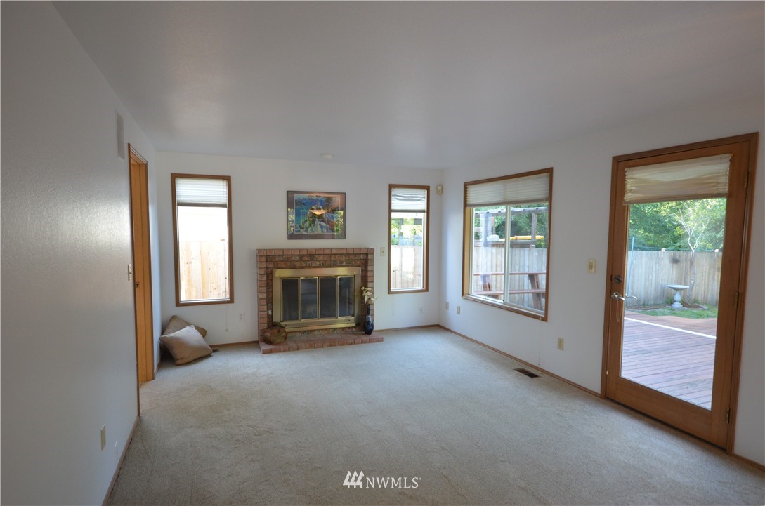 721 234th Street Southeast Bothell, WA 98021 - Photo 9 of 20