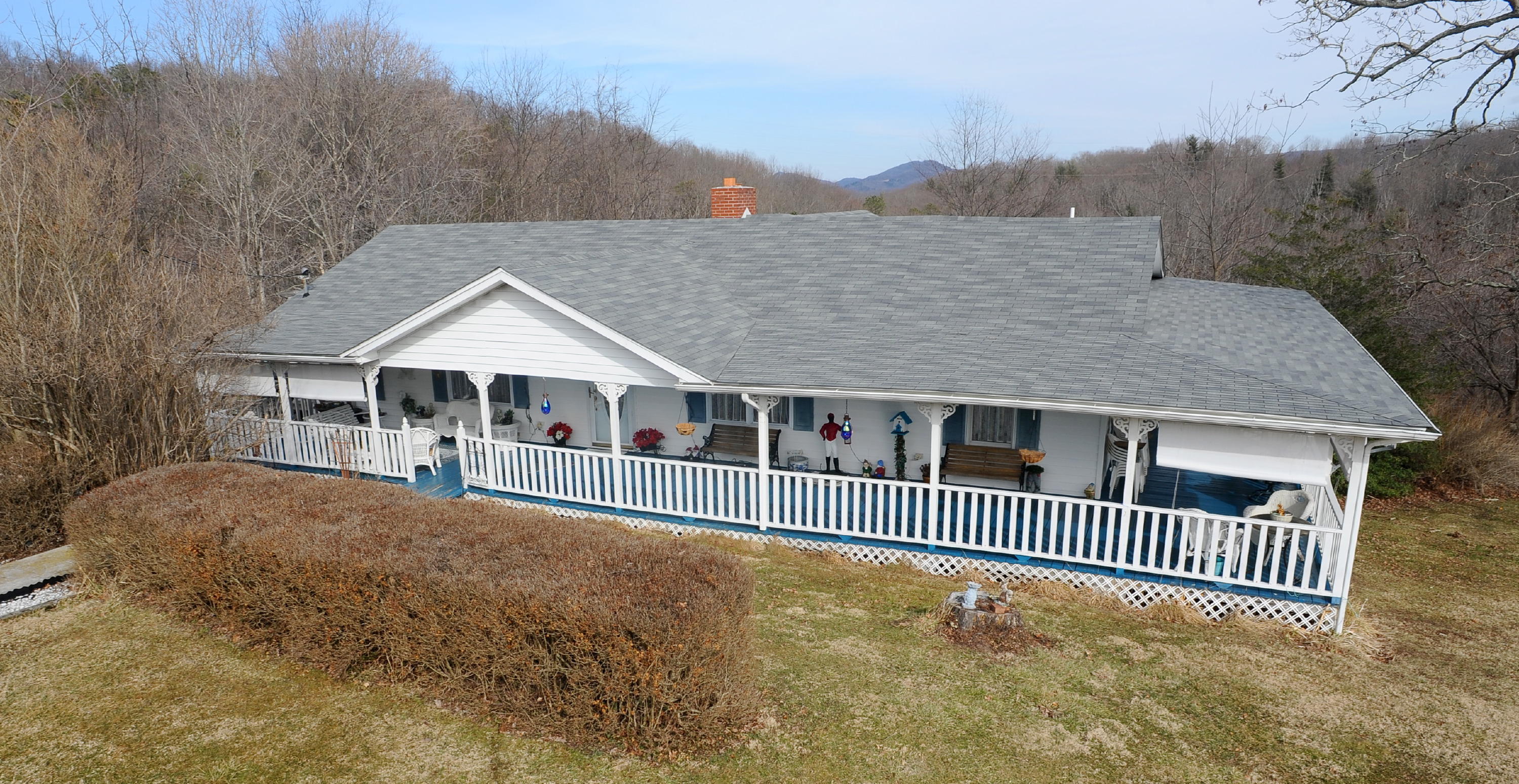 1101 Spring Valley Road Staffordsville, VA 24167 - Photo 43 of 47 1DSC_6170(1).JPG