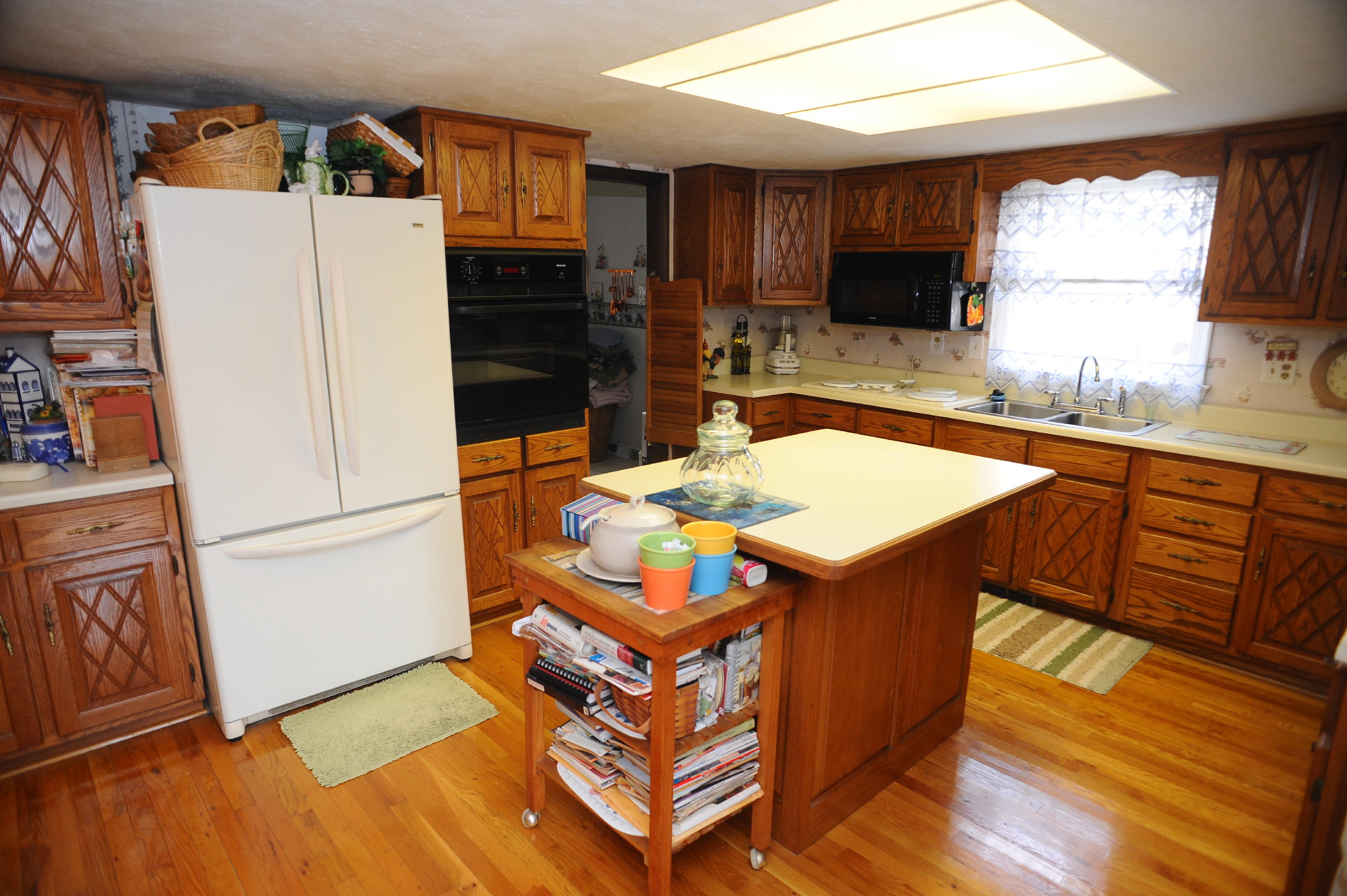 1101 Spring Valley Road Staffordsville, VA 24167 - Photo 8 of 47 DSC_6106.JPG