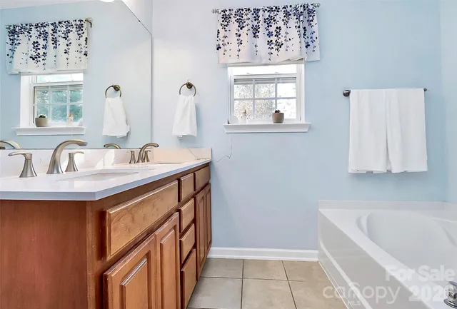 $547,500 | 9106 Dogwood Ridge Drive, Charlotte, NC 28227