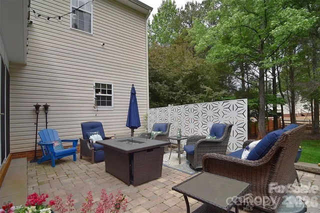 $547,500 | 9106 Dogwood Ridge Drive, Charlotte, NC 28227