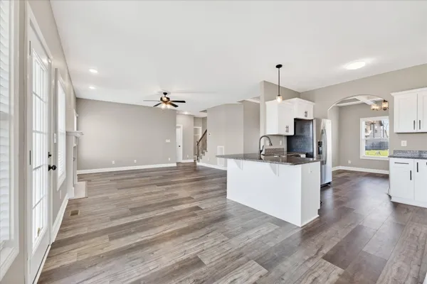 $2,200 | 413 Andean Court, Clarksville, TN 37040