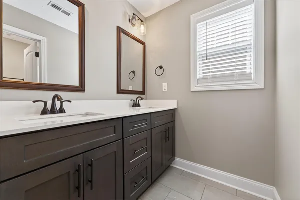 $2,200 | 413 Andean Court, Clarksville, TN 37040
