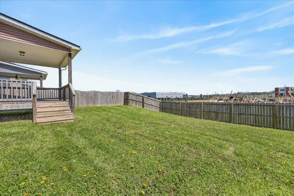 $2,200 | 413 Andean Court, Clarksville, TN 37040