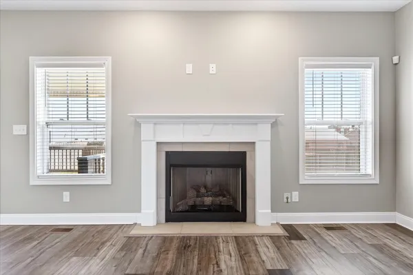 $2,200 | 413 Andean Court, Clarksville, TN 37040