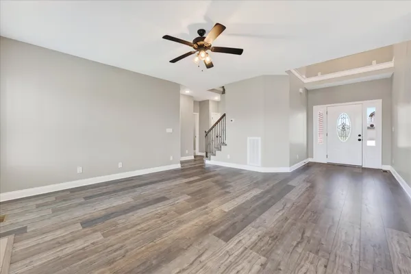 $2,200 | 413 Andean Court, Clarksville, TN 37040