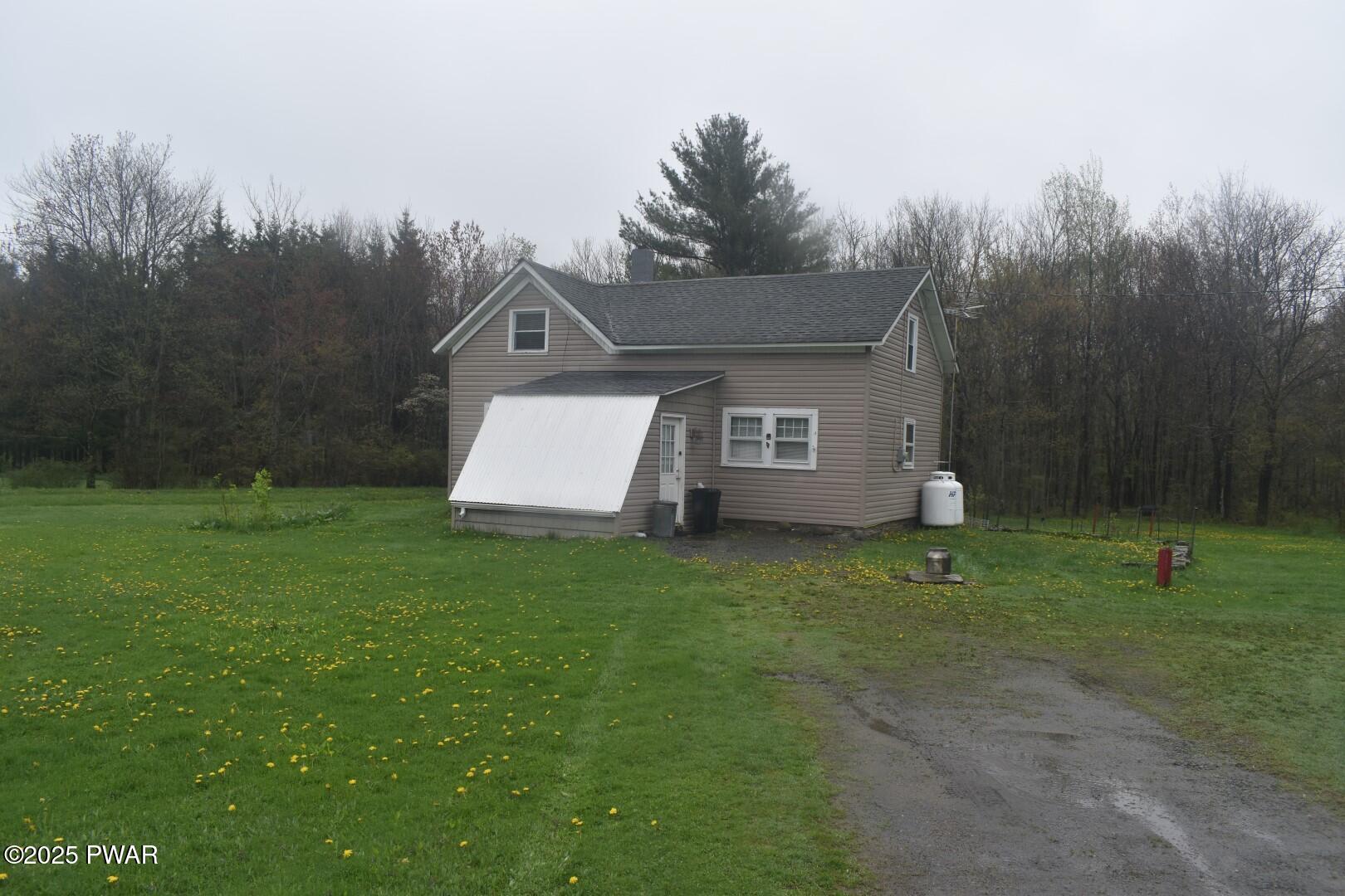 183 School House Road Thompson, PA 18465 - Photo 4 of 21 4