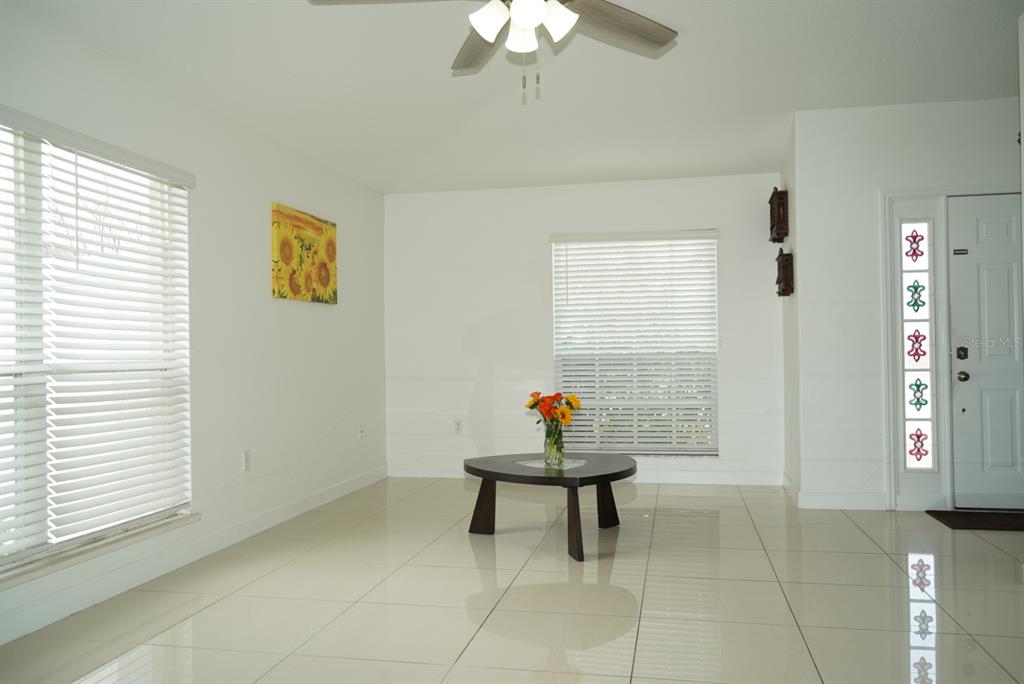 3244 Heron's Point Circle Kissimmee, FL 34741 - Photo 6 of 32