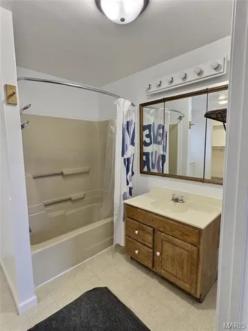 $140,000 | 168 Private Road, Greenville, MO 63944