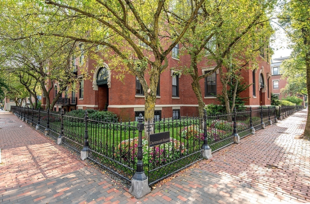 130 Appleton Street, Unit 4D Boston, MA 02116 - Photo 29 of 34 a view of a wrought iron fences in front of house
