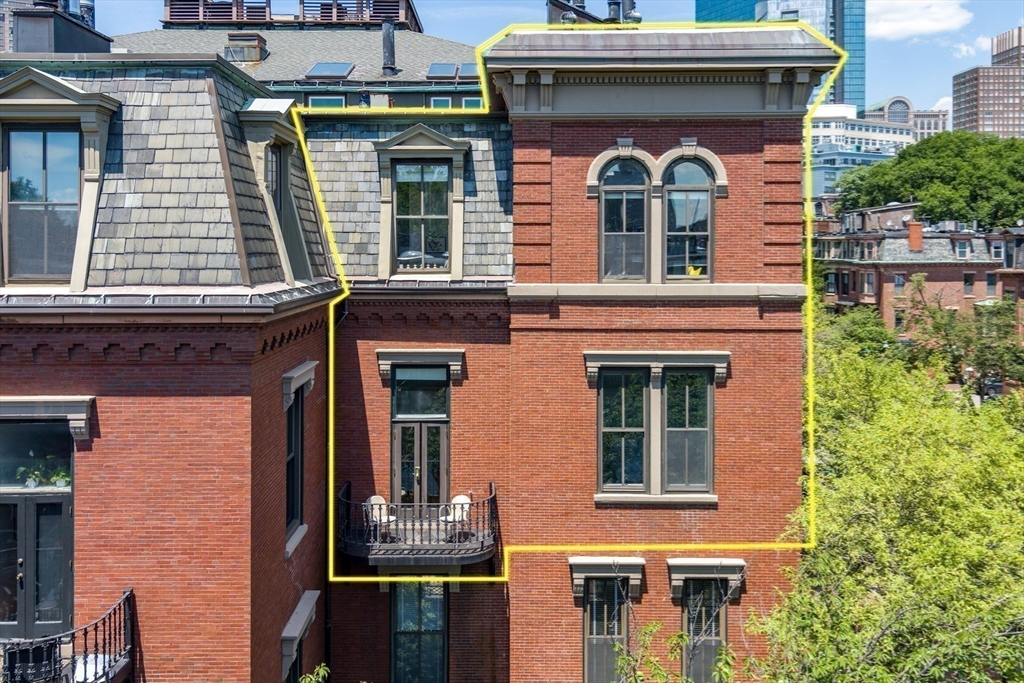 130 Appleton Street, Unit 4D Boston, MA 02116 - Photo 5 of 34 a front view of a multi story residential apartment building