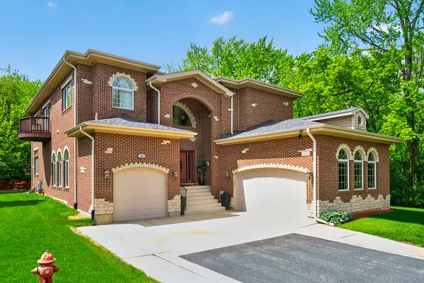 $1,149,000 | 4 Dani Lane, Schaumburg, IL 60173
