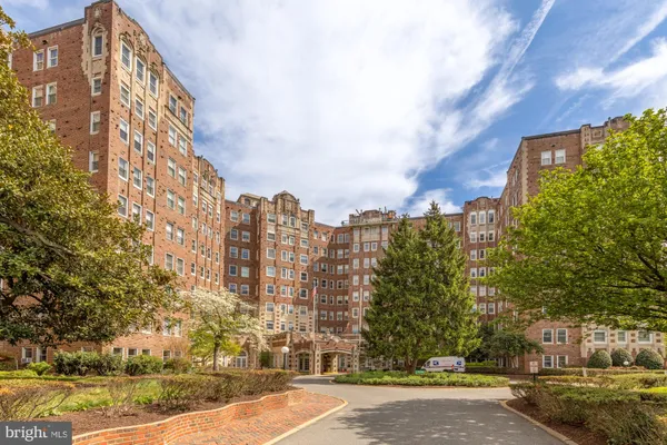 $570,000 | 3601 Connecticut Avenue Northwest, Unit L10, Washington, DC 20008