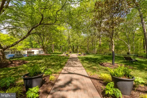$570,000 | 3601 Connecticut Avenue Northwest, Unit L10, Washington, DC 20008