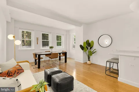 $570,000 | 3601 Connecticut Avenue Northwest, Unit L10, Washington, DC 20008