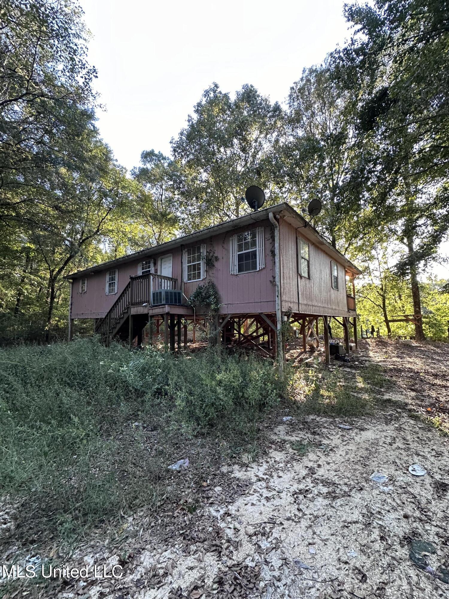 175 River Loop Beaumont, MS 39423 - Photo 1 of 18 IMG_5789