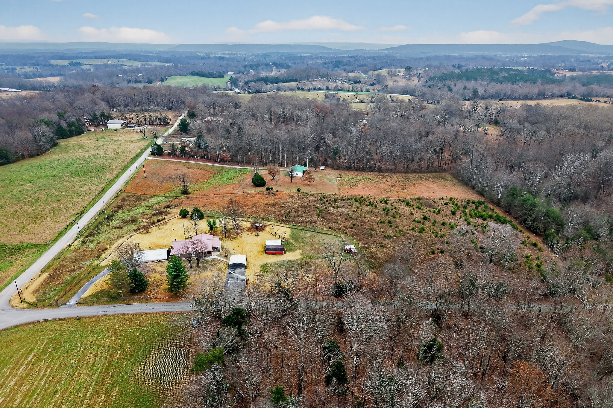 850 Wesley Chapel Road Sparta, TN 38583 - Photo 32 of 68