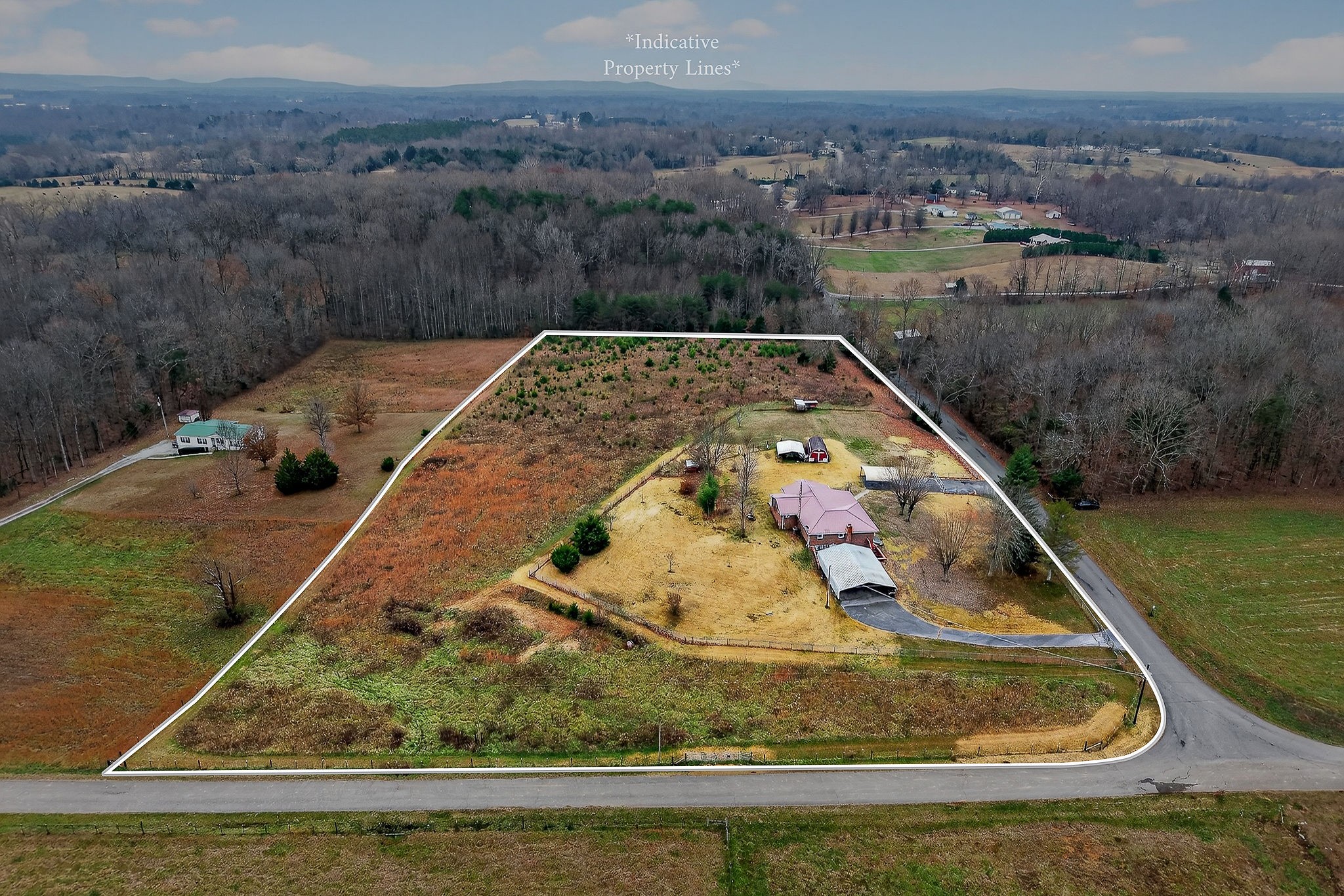 850 Wesley Chapel Road Sparta, TN 38583 - Photo 4 of 68