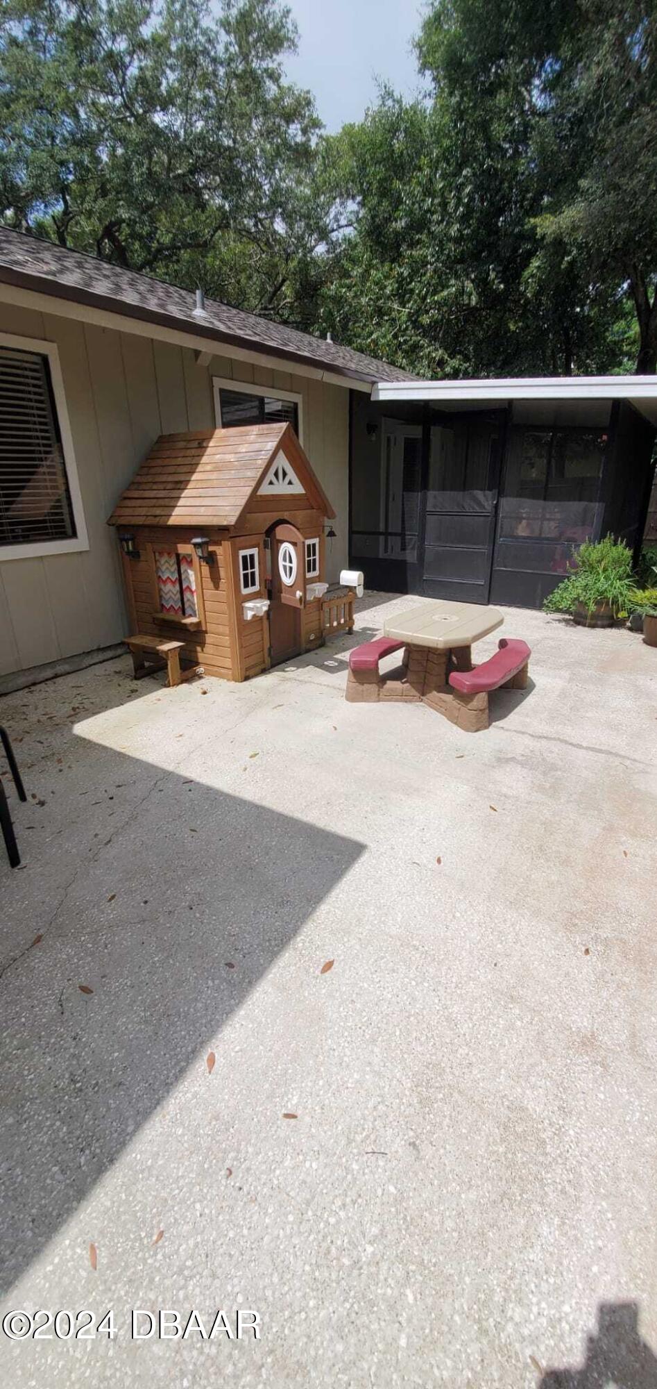 95 Hidden Hills Drive Ormond Beach, FL 32174 - Photo 5 of 23 PHOTO-2024-04-03-16-18-47