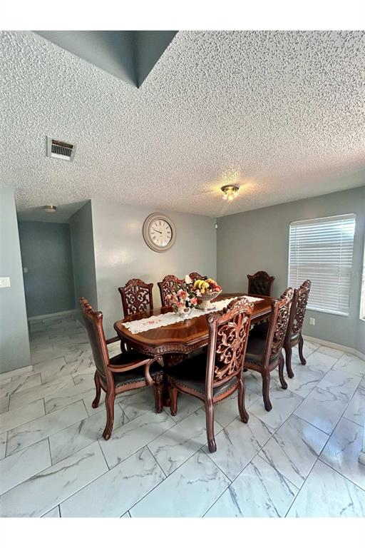 5470 Higgins Way Orlando, FL 32808 - Photo 5 of 10