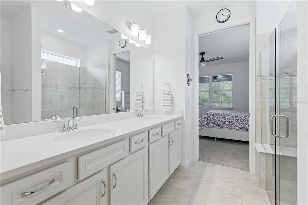 9289 Ballaster Pointe Loop Palmetto, FL 34221 - Photo 27 of 68