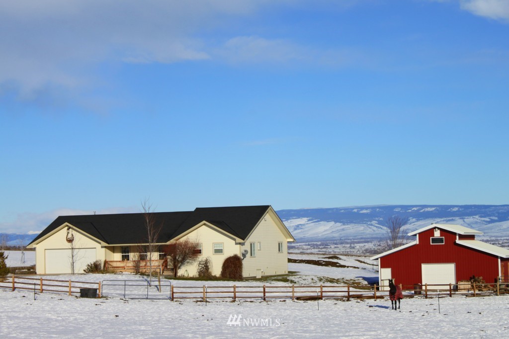 1463 4th Parallel Road Ellensburg, WA 98926 - Photo 1 of 15 Gallery Image 1