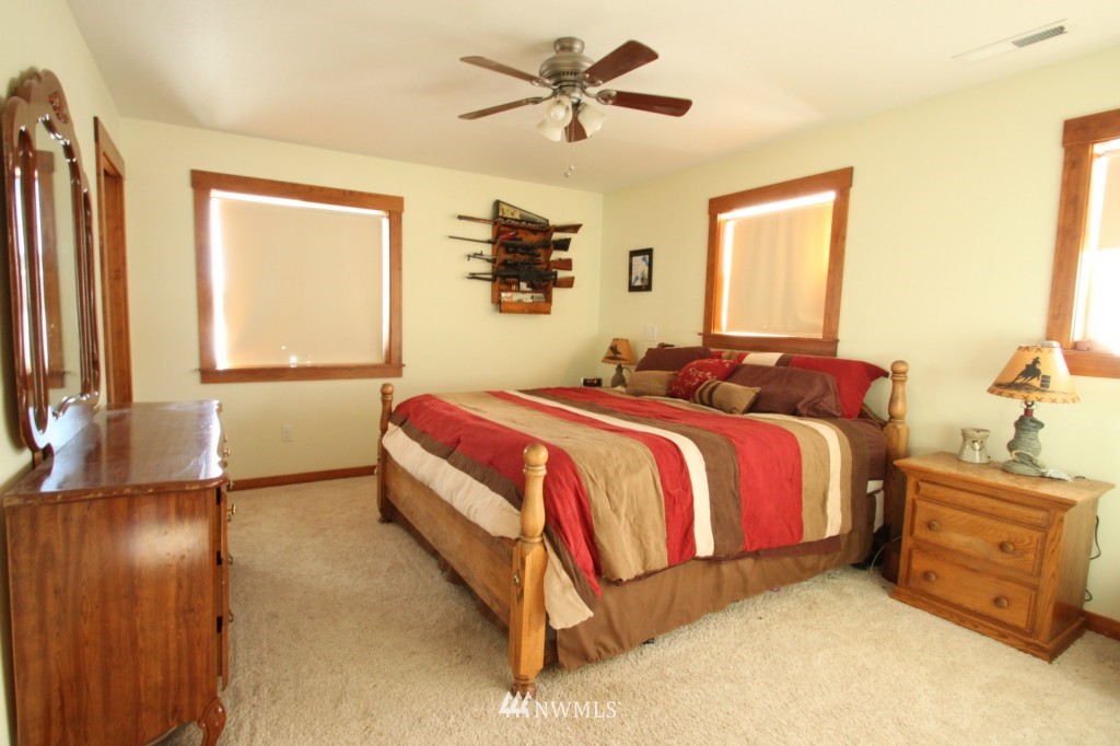 1463 4th Parallel Road Ellensburg, WA 98926 - Photo 8 of 15 Gallery Image 8