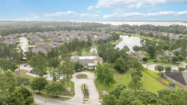 $399,500 | 13721 Northline Lake Drive, Houston, TX 77044