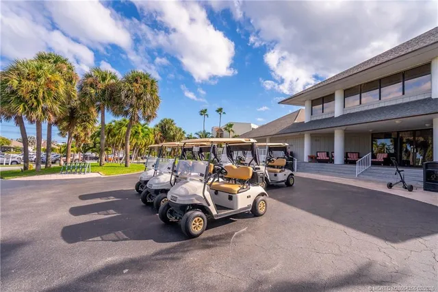 $320,000 | 5557 Northeast Gulfstream Way, Stuart, FL 34996