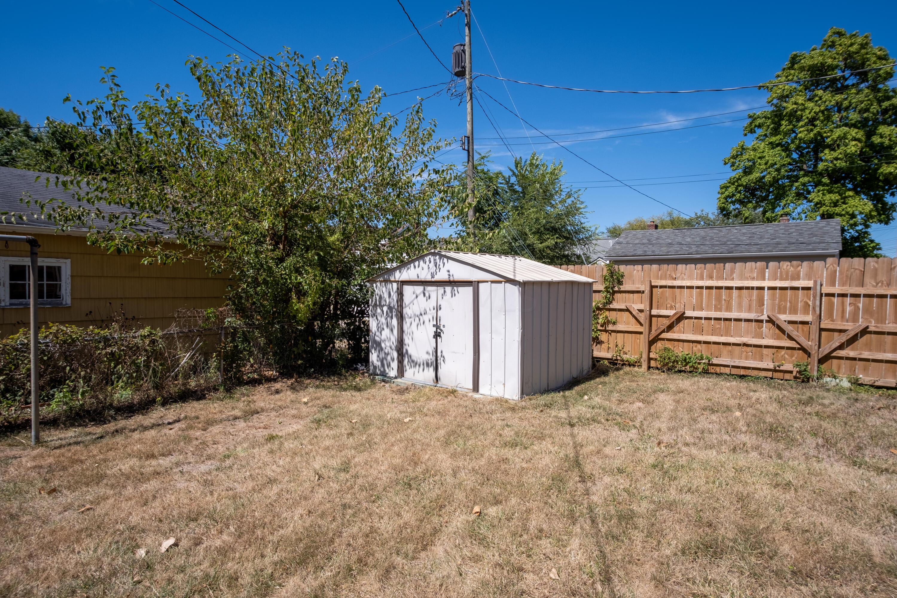 578 East Tulane Road Columbus, OH 43202 - Photo 26 of 27 Back Yard