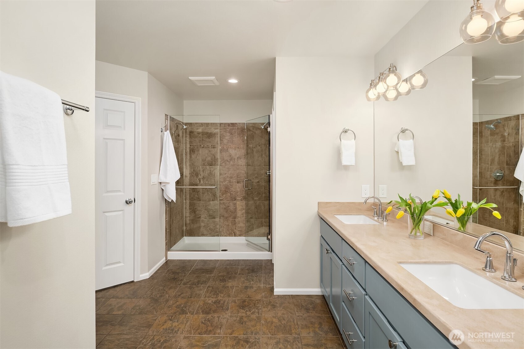 47419 Southeast 157th Place North Bend, WA 98045 - Photo 28 of 39 a bathroom with a sink tub and a mirror