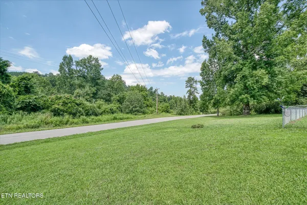 $549,900 | 2029-2025 Shiloh Road, Decatur, TN 37322