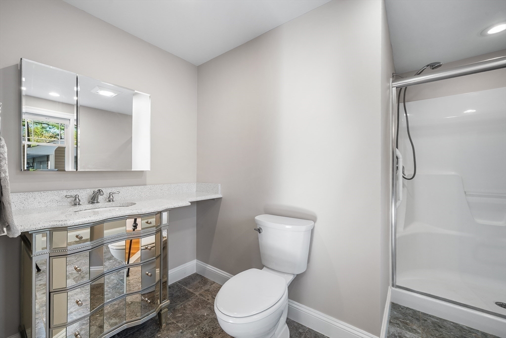 29 Pilgrim Way Walpole, MA 02032 - Photo 18 of 42