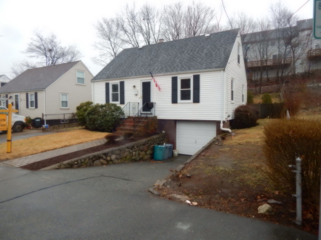 14 Watson Road Quincy, MA 02169 - Photo 1 of 10 Gallery Image 1