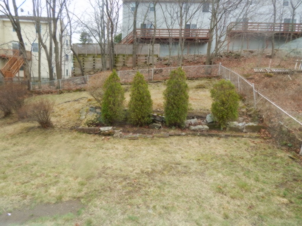 14 Watson Road Quincy, MA 02169 - Photo 4 of 10 Gallery Image 4