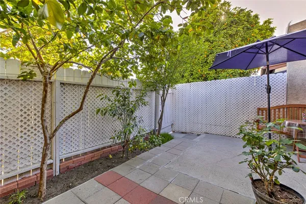 $3,200 | 7631 Vineland Avenue, Unit 2, Sun Valley, CA 91352