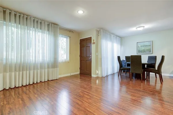 $3,200 | 7631 Vineland Avenue, Unit 2, Sun Valley, CA 91352