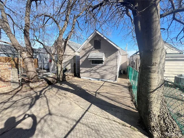 $119,900 | 2611 Brannon Avenue, St. Louis, MO 63139