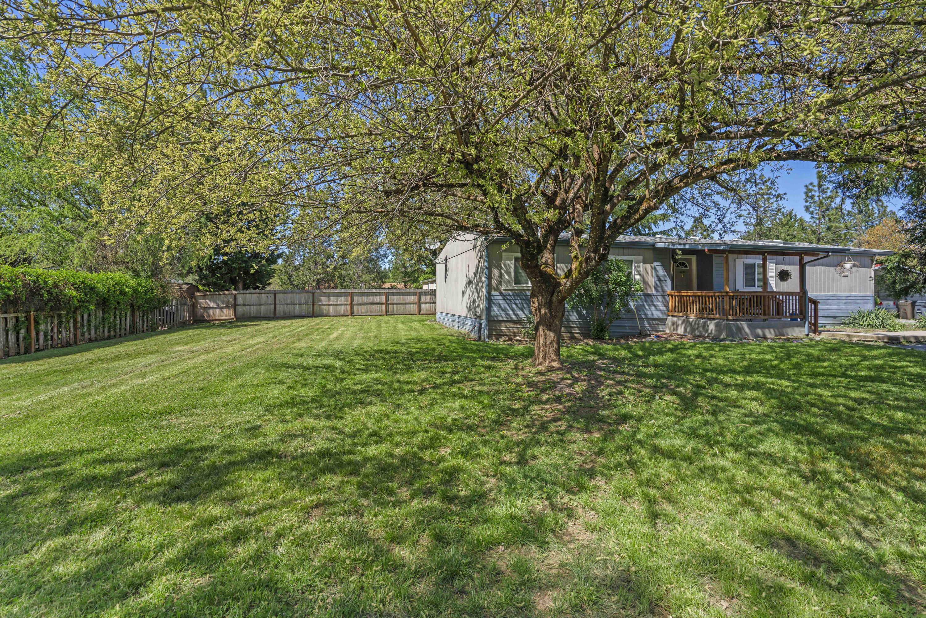 387 Tavis Drive Merlin, OR 97532 - Photo 27 of 38 027