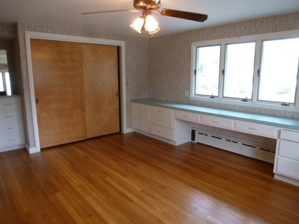 104 Sutherland Road North Attleboro, MA 02760 - Photo 18 of 29 Gallery Image 18