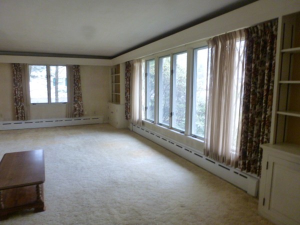 104 Sutherland Road North Attleboro, MA 02760 - Photo 10 of 29 Gallery Image 10