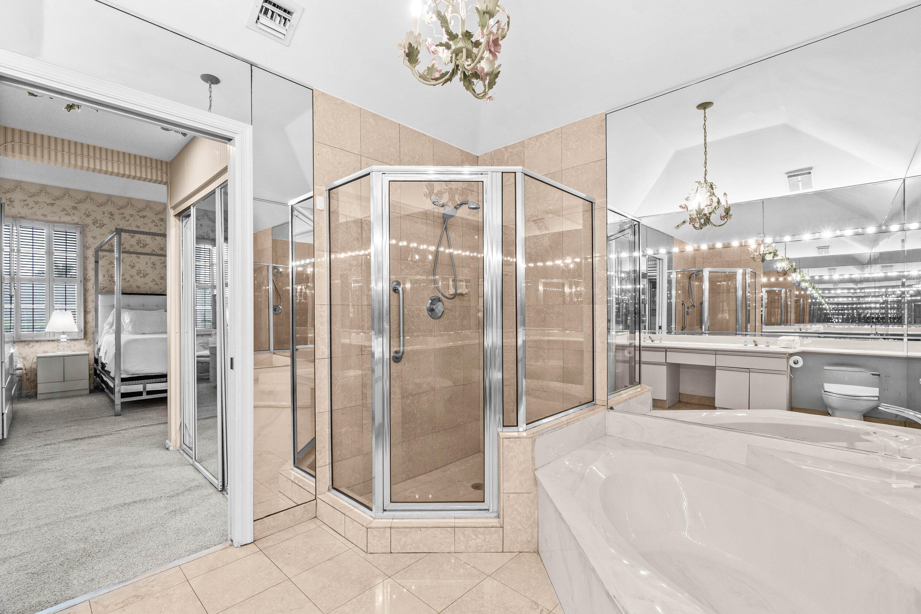 5184 Lake Catalina Drive, Unit D Boca Raton, FL 33496 - Photo 15 of 54 Primary Bathroom