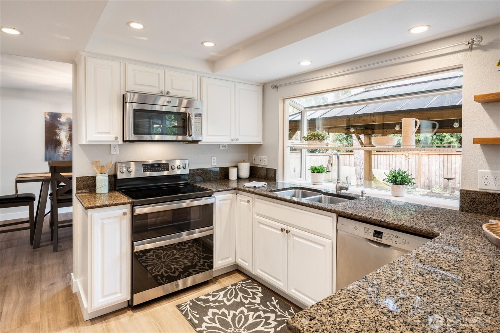 2802 164th Place Southeast Bothell, WA 98012 - Photo 10 of 35