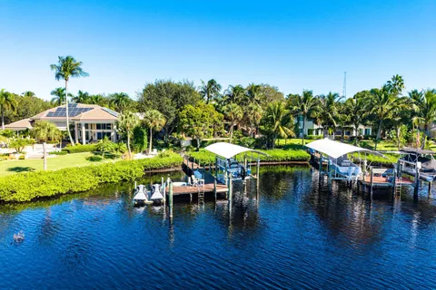 $4,650,000 | 18163 Southeast Ridgeview Drive, Jupiter, FL 33469